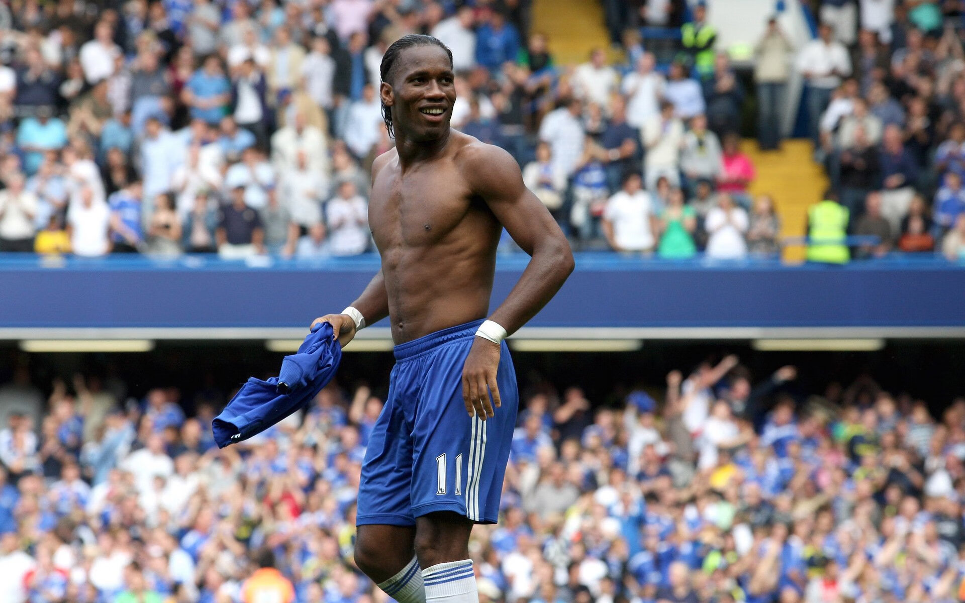 “德甲强队保持领先，冲刺光环逐渐升起”，德甲强吗